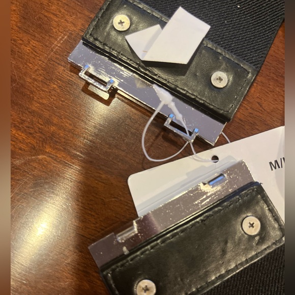 NWT BLACK/White Besty Johnson stretch belt style up outfit excellent condition! - Picture 3 of 6